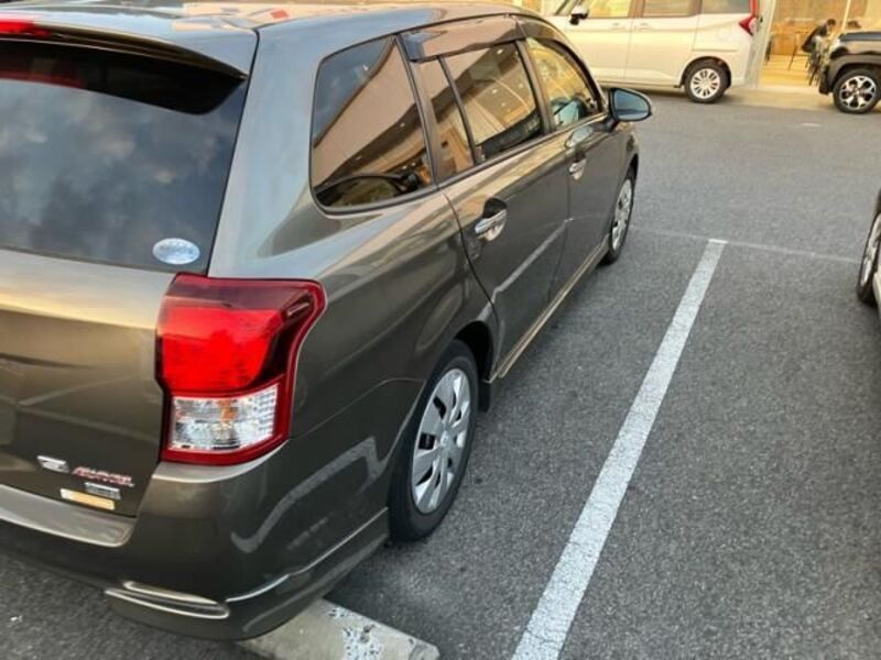 COROLLA FIELDER