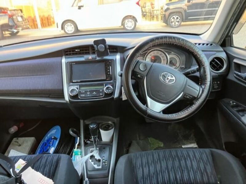 COROLLA FIELDER