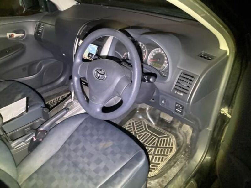 COROLLA FIELDER