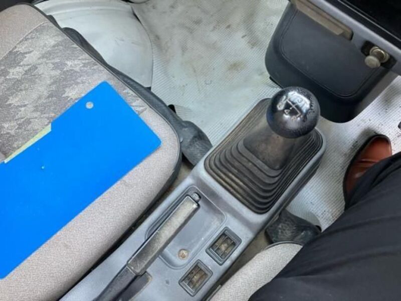 MINICAB TRUCK