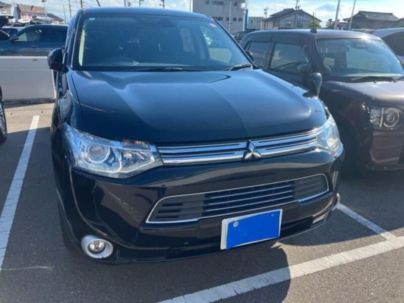 MITSUBISHI OUTLANDER PHEV