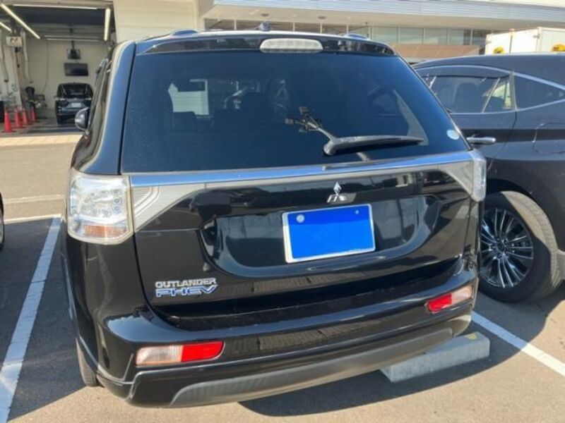 OUTLANDER PHEV