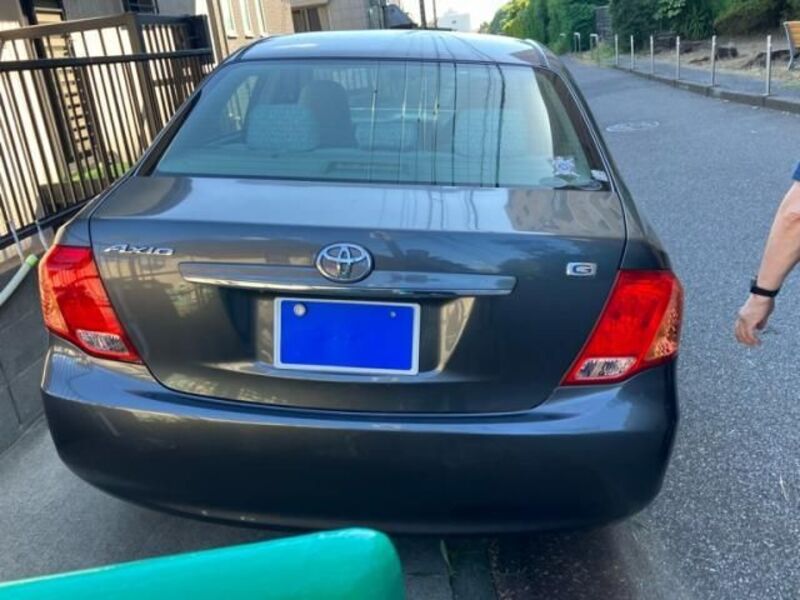 COROLLA AXIO