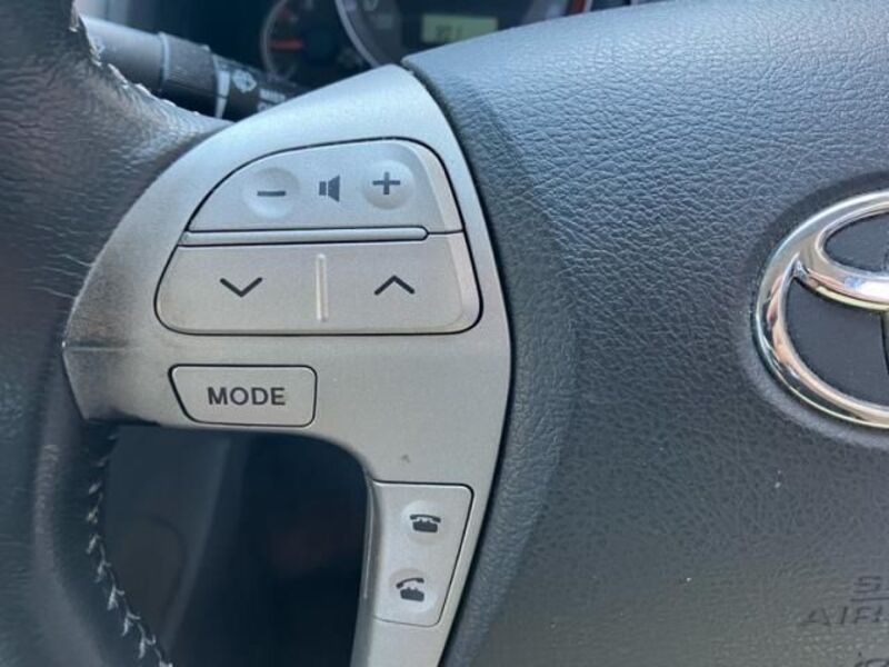 COROLLA AXIO