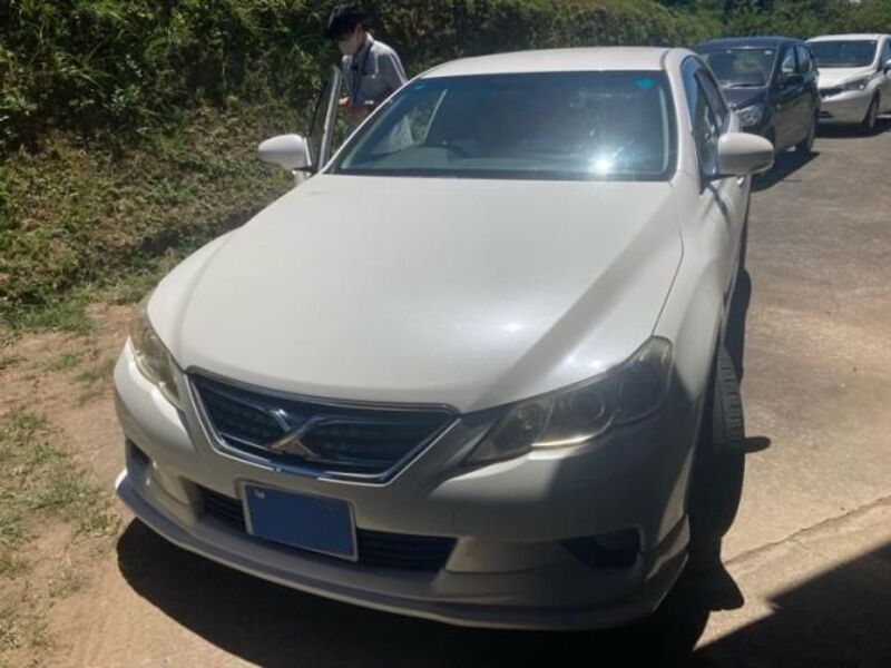 TOYOTA MARK X