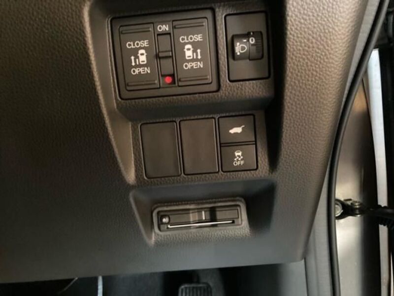 STEPWAGON SPADA