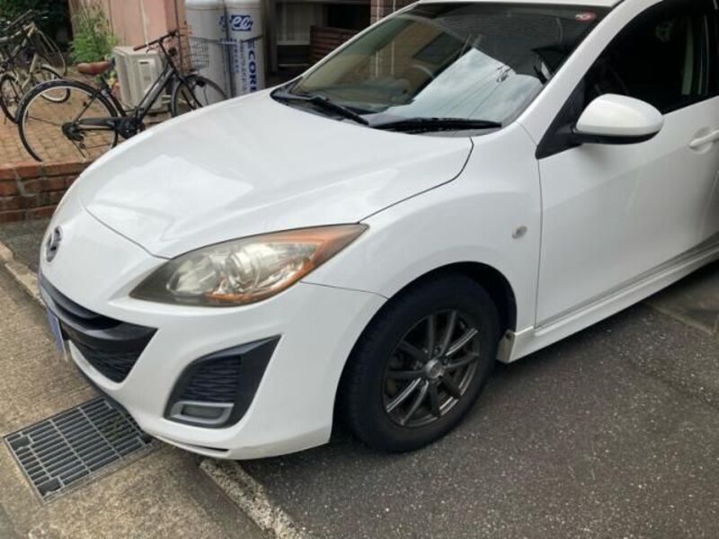MAZDA AXELA SPORTS