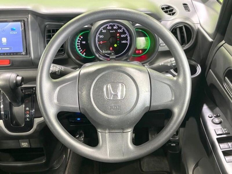 N BOX