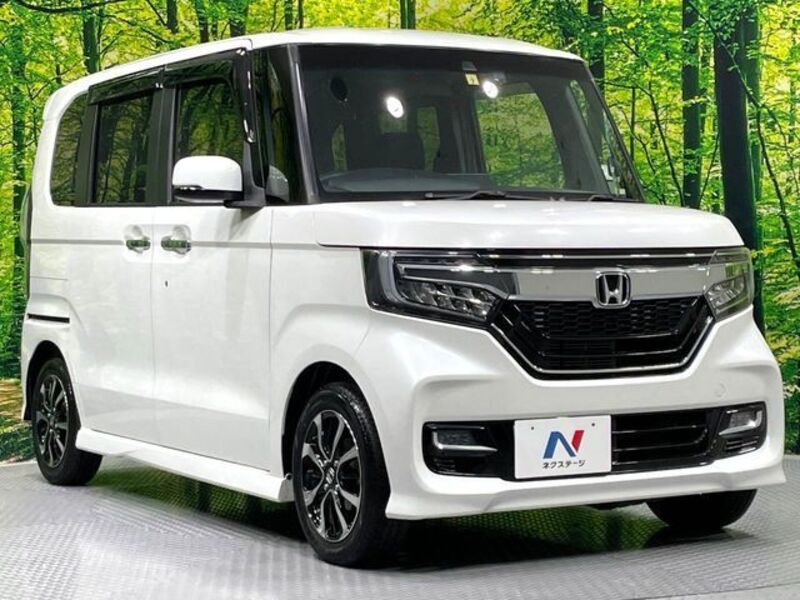 N BOX CUSTOM