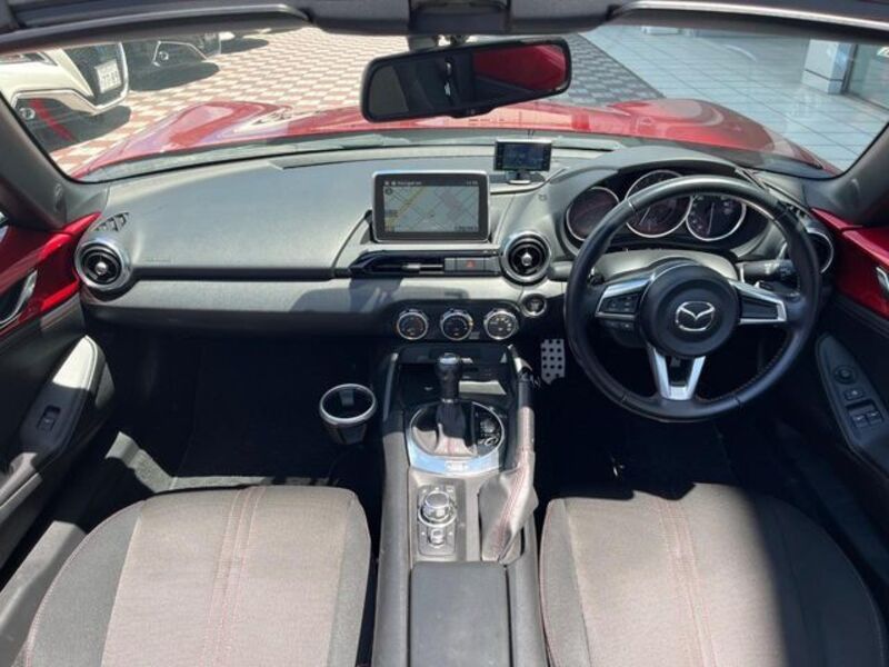 ROADSTER
