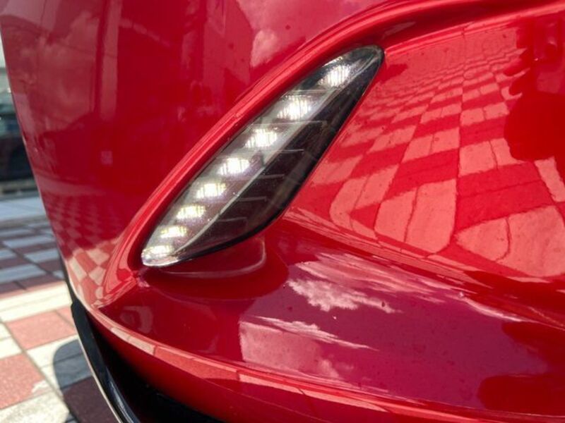 ROADSTER