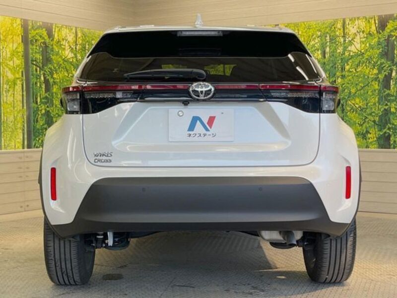 YARIS CROSS
