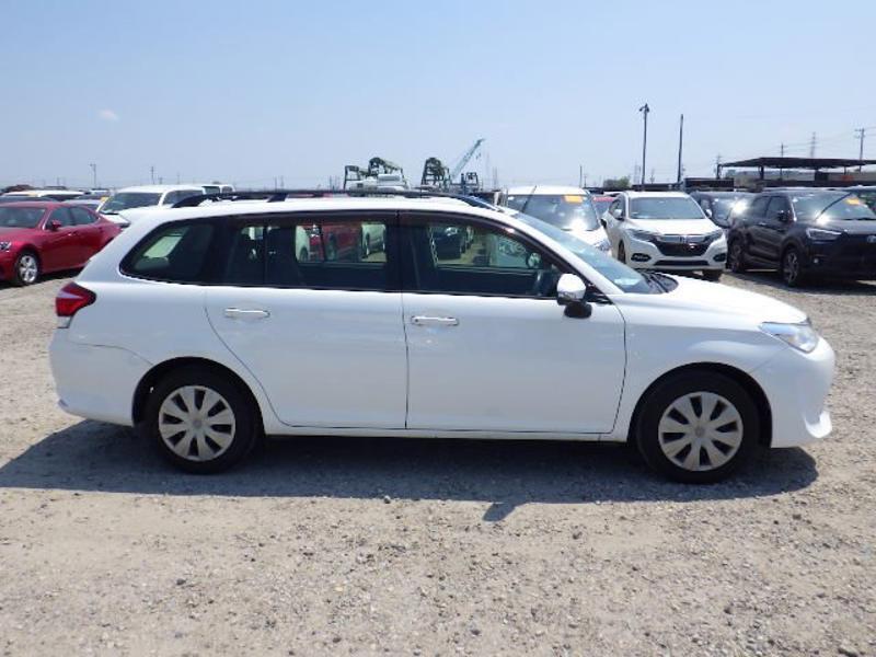COROLLA FIELDER