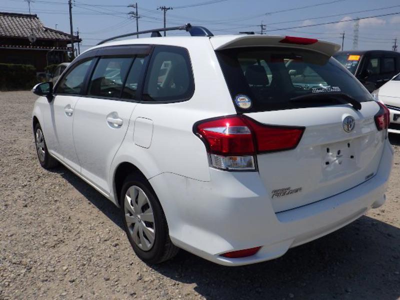 COROLLA FIELDER