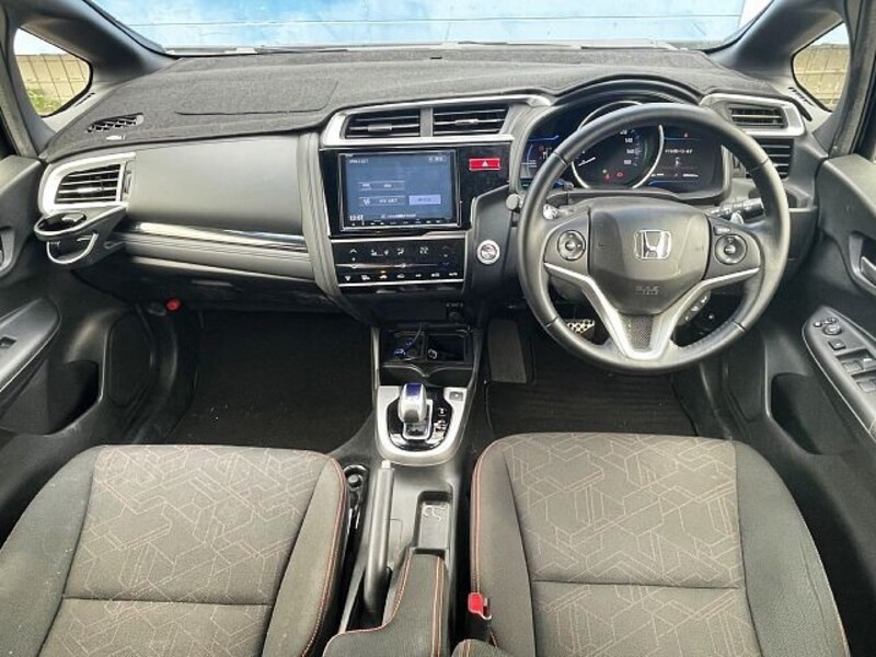 FIT HYBRID