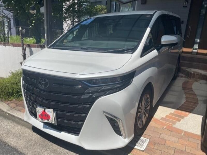 TOYOTA ALPHARD
