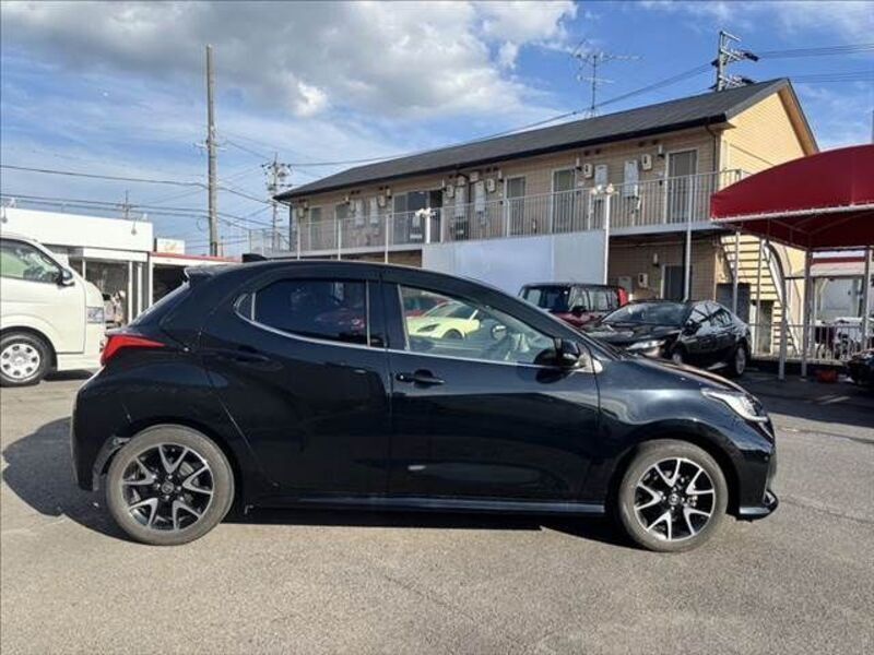 YARIS
