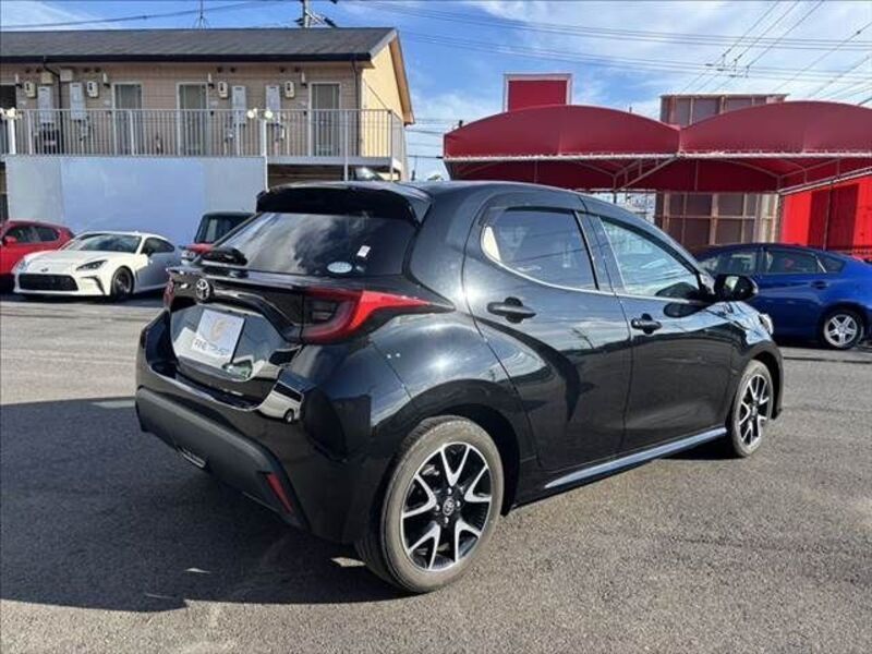 YARIS