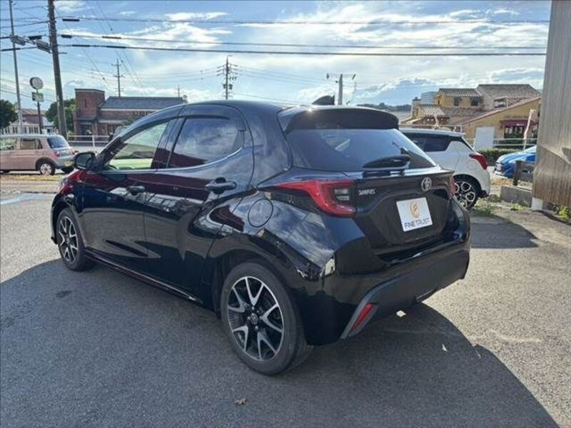 YARIS