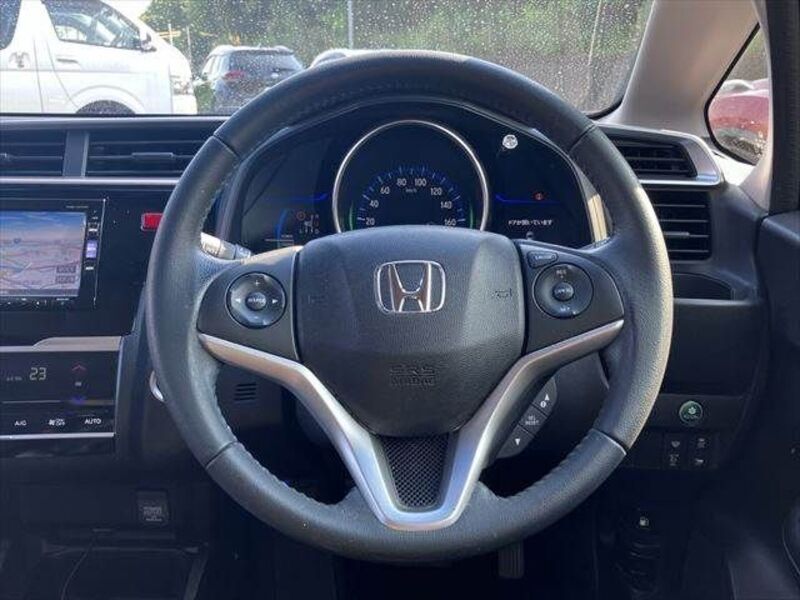 FIT HYBRID