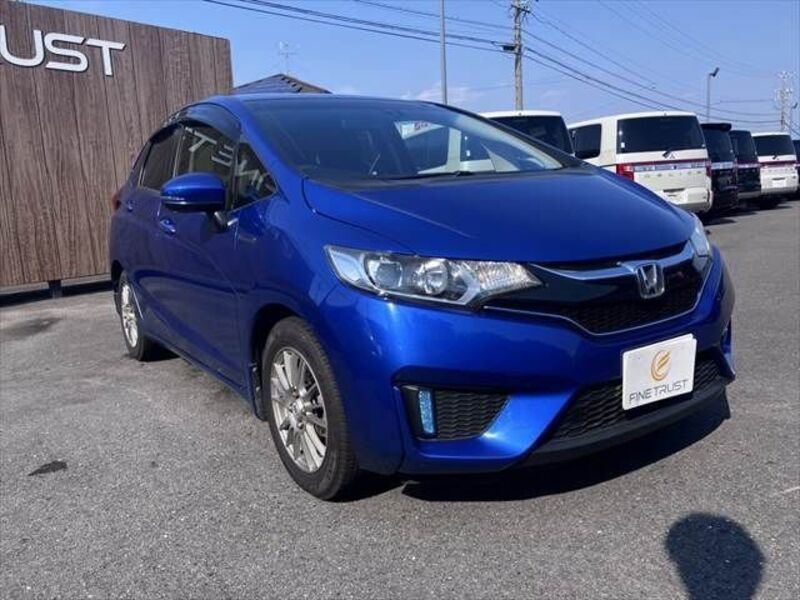 FIT HYBRID