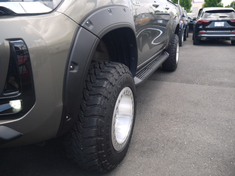 HILUX