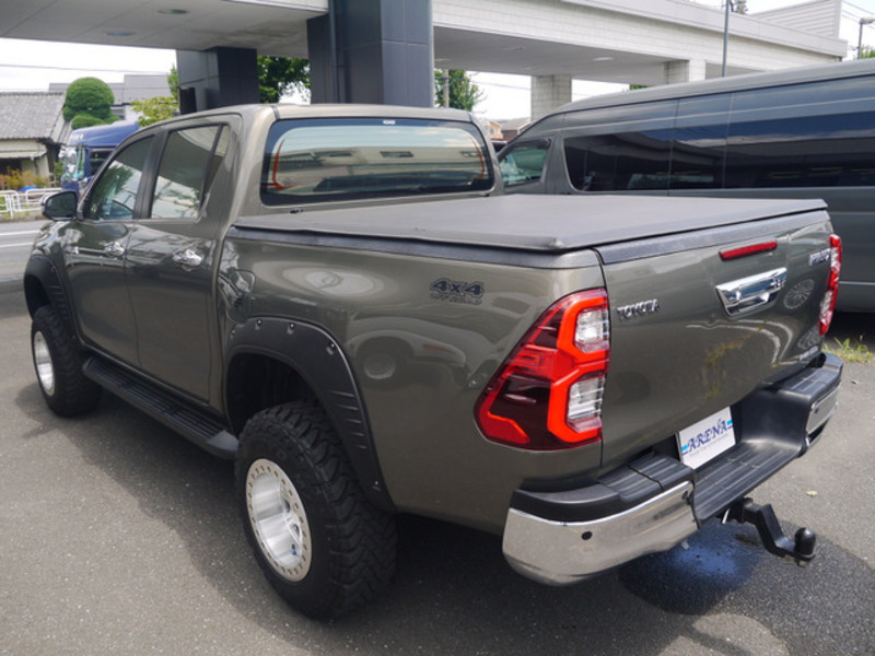 HILUX