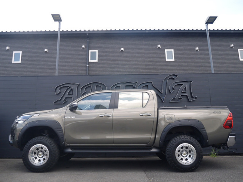 HILUX
