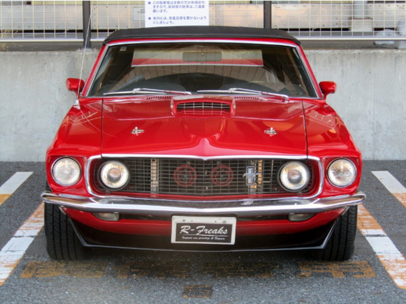 MUSTANG
