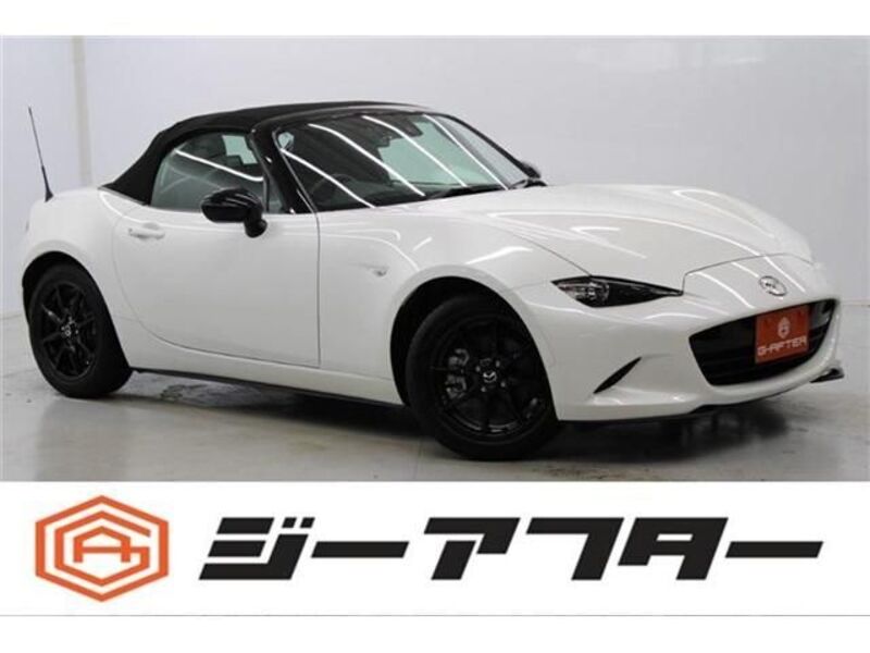 ROADSTER-0