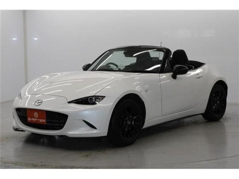 ROADSTER