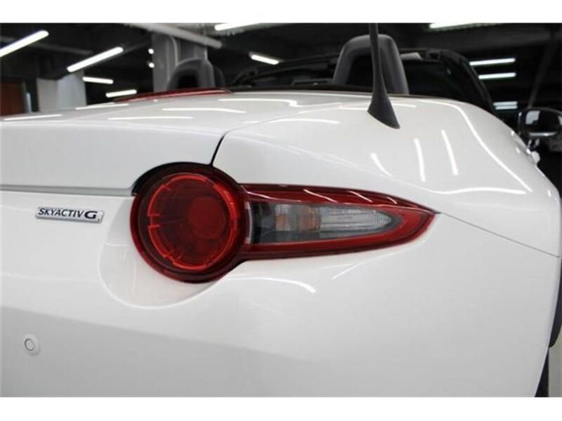ROADSTER