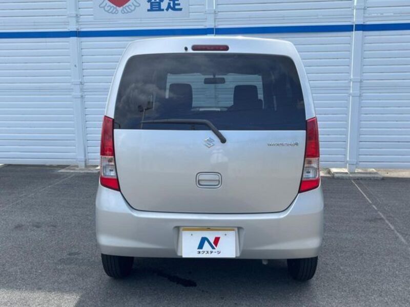 WAGON R