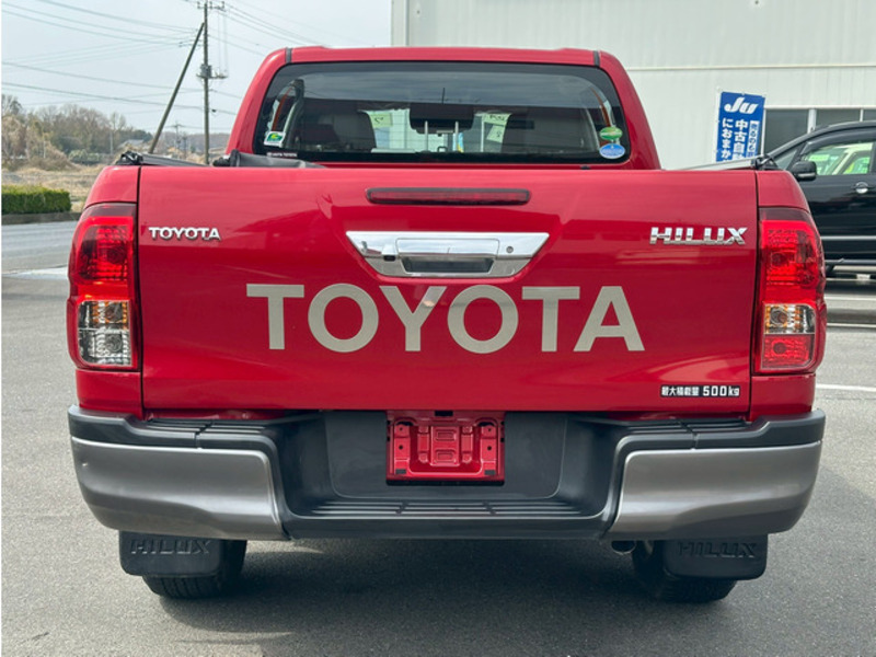 HILUX