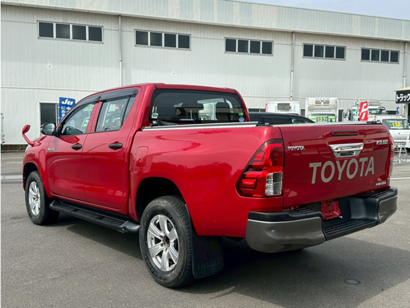 HILUX