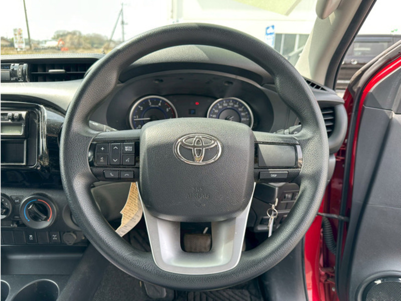 HILUX