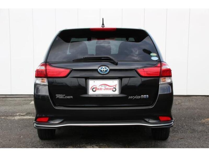COROLLA FIELDER