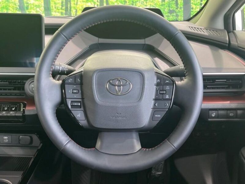 PRIUS PHV