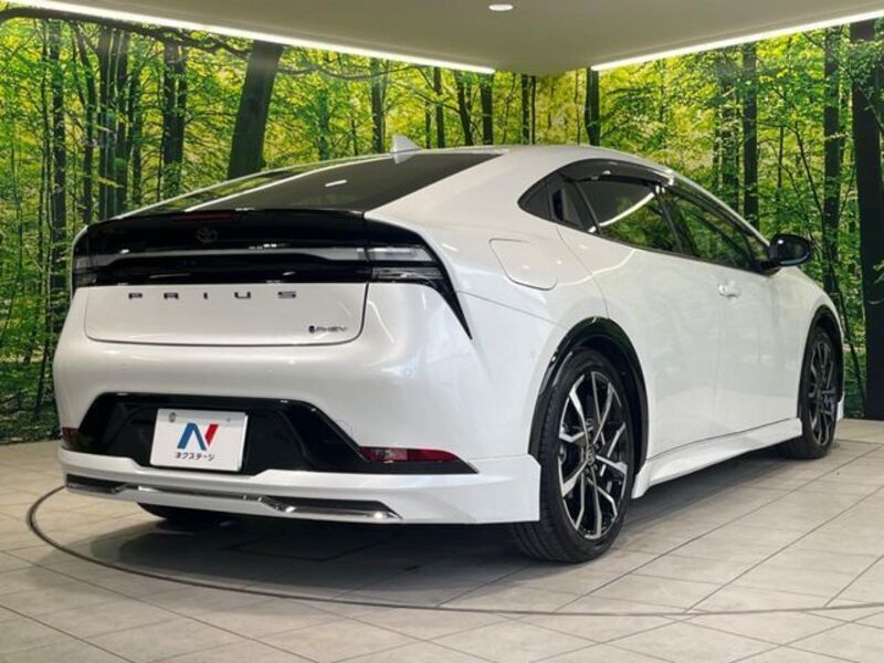 PRIUS PHV