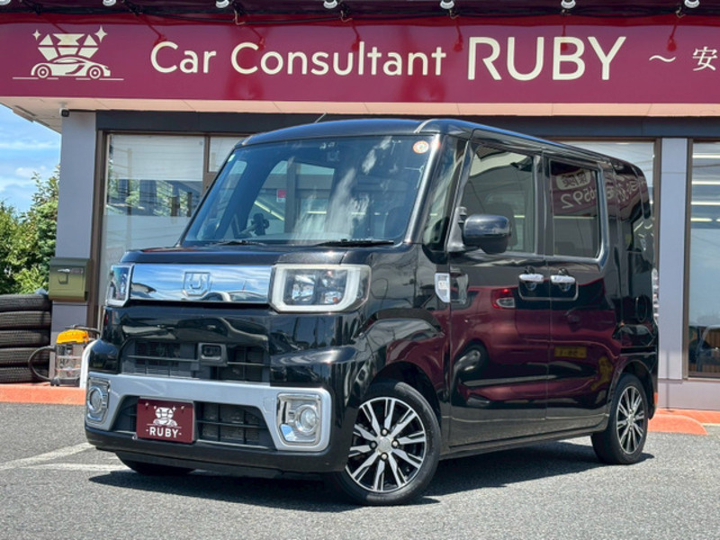 DAIHATSU WAKE