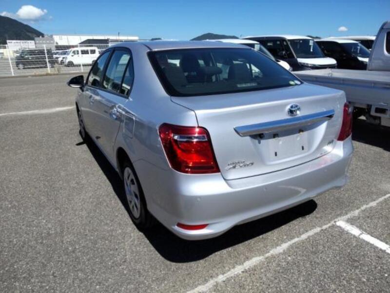 COROLLA AXIO