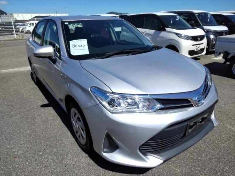 COROLLA AXIO