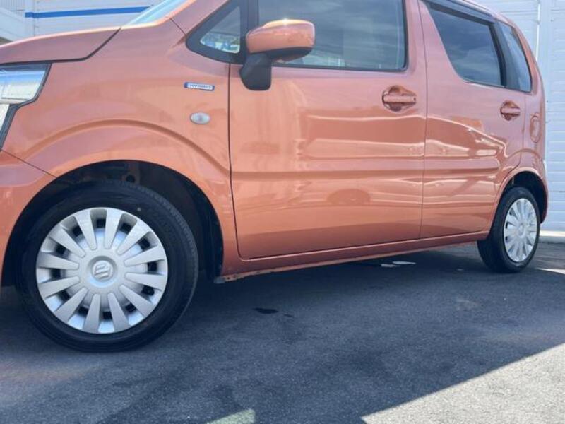 WAGON R
