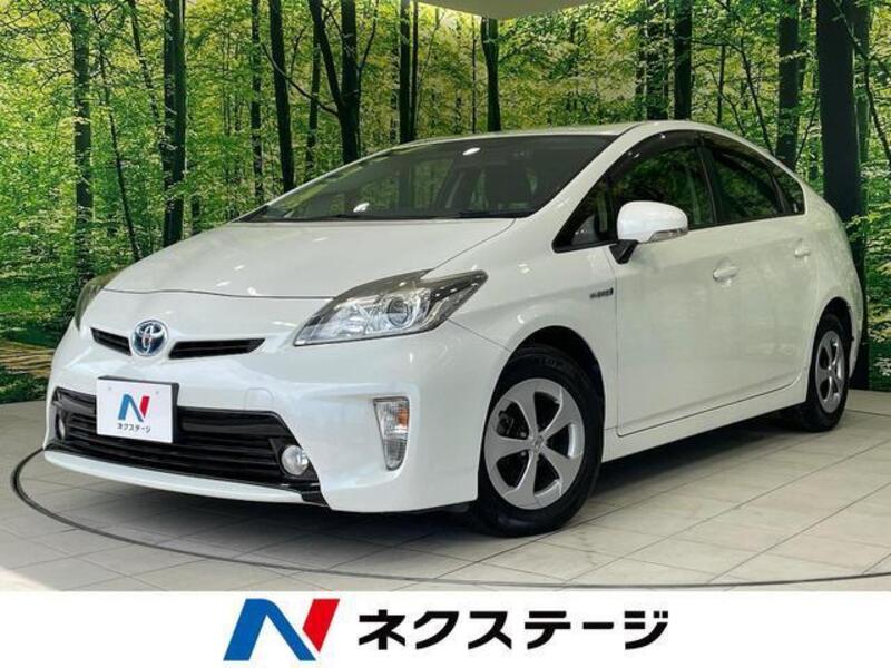 TOYOTA PRIUS