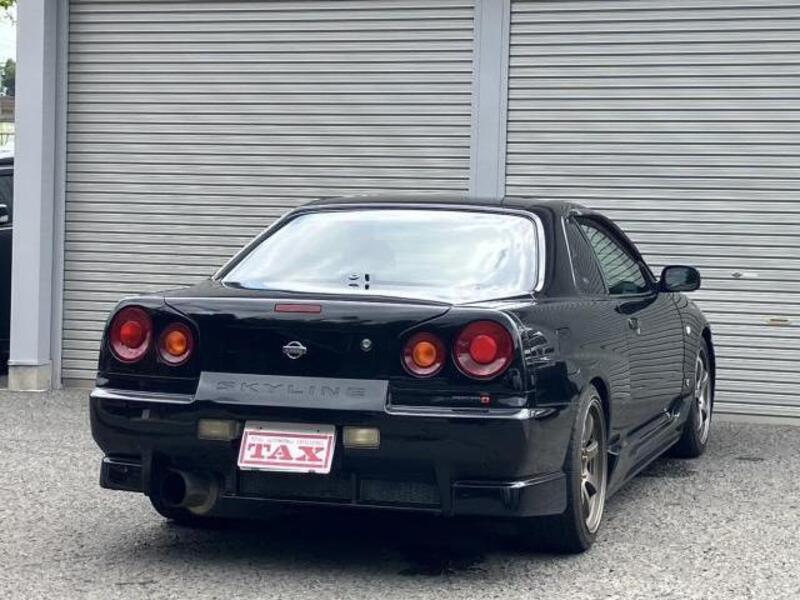SKYLINE