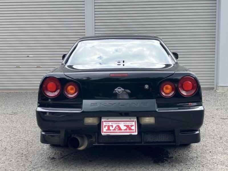 SKYLINE