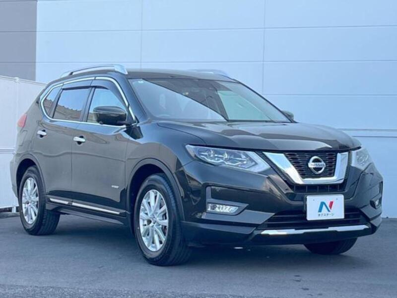 X-TRAIL