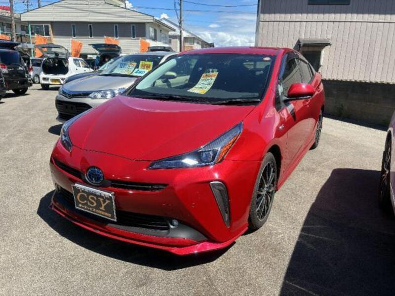 TOYOTA PRIUS