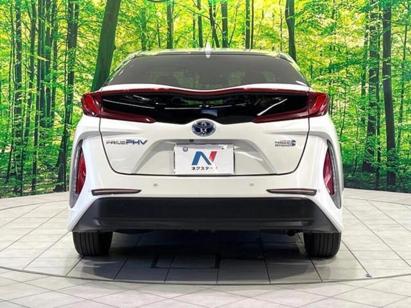 PRIUS PHV
