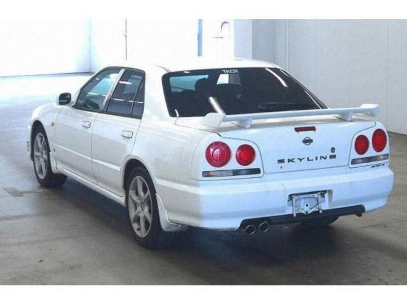 SKYLINE